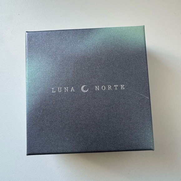 Luna Norte agate toggle necklace - Picture 2 of 2